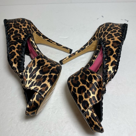 New Betsy Johnson Leopard Peep Toe Satin High Heel Pump Women's Shoes Size 10 - Picture 8 of 15